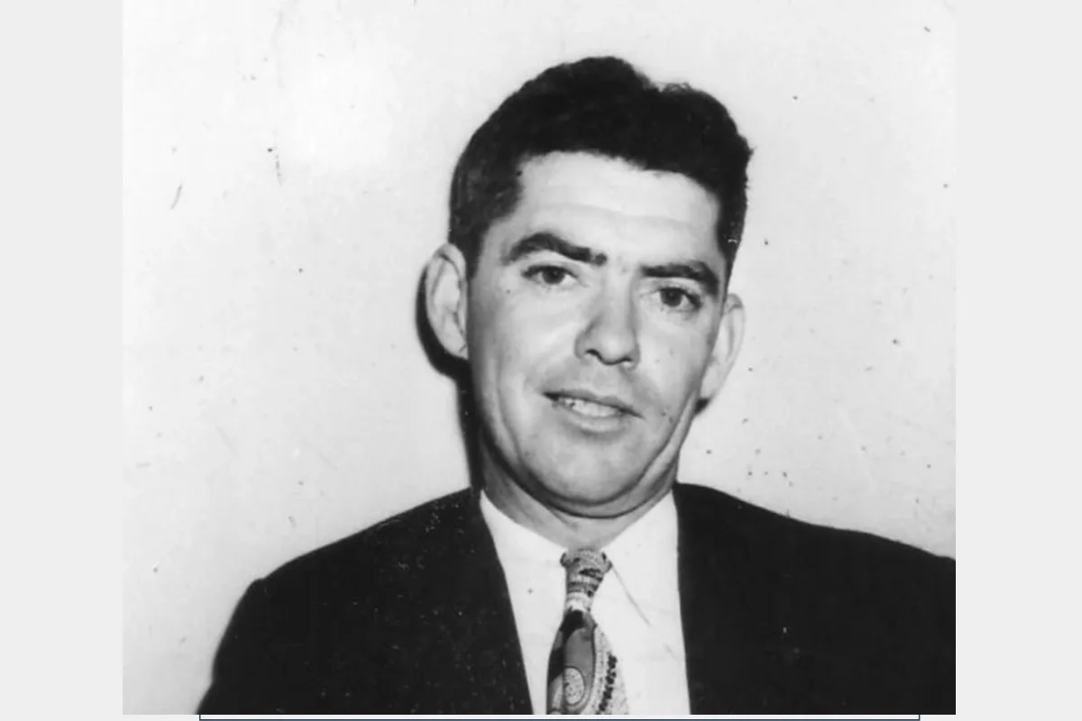 John Leonard undated portrait, black and white